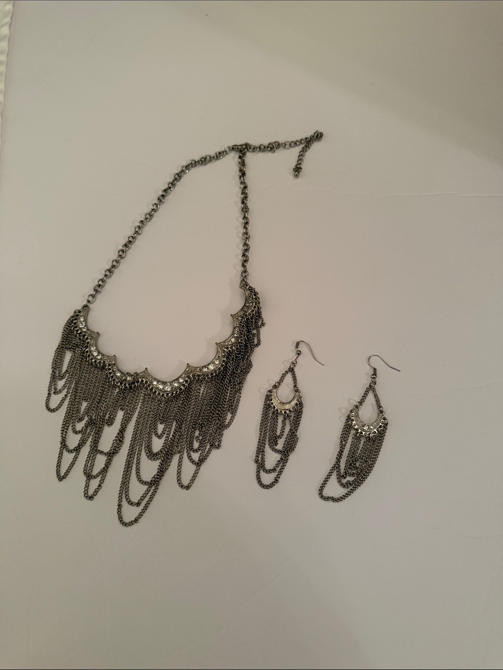 Silver Fringe Scalloped Statement Necklace and Earrings- Women Jewelry - Picture 7 of 9